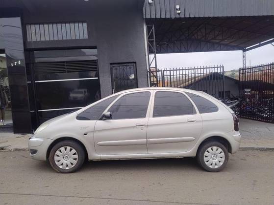 CITROËN XSARA 1.6 I PICASSO EXCLUSIVE 16V FLEX 4P MANUAL